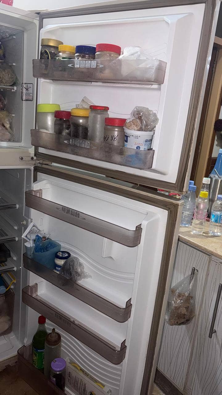 Dawlance Fridge 1