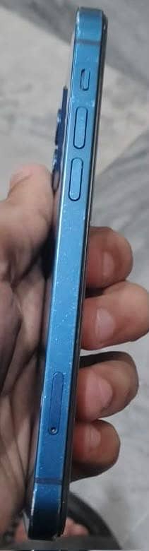 Apple iPhone 12 5
