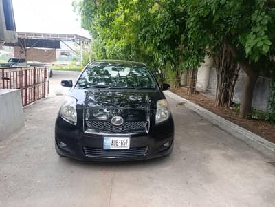 Toyota Vitz 2010