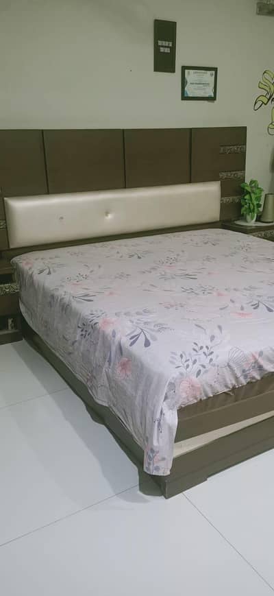 king size bed
