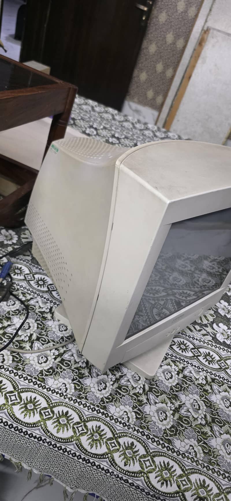 DELL Computer 3