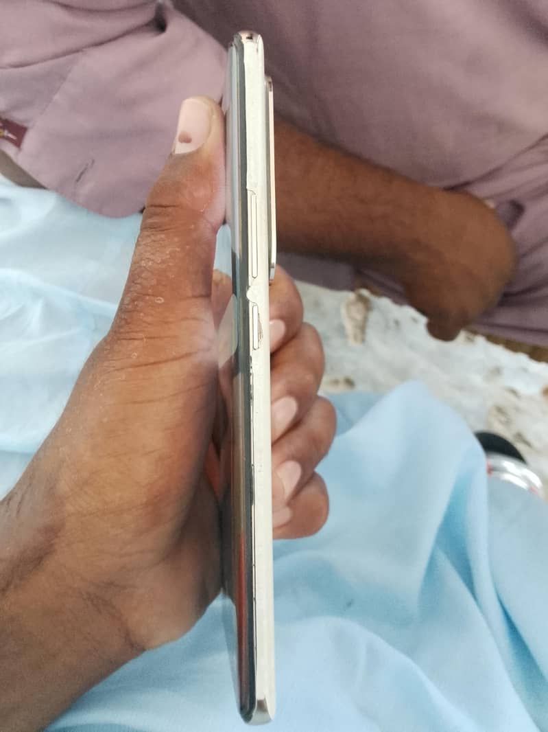 Infinix Zero 30 2