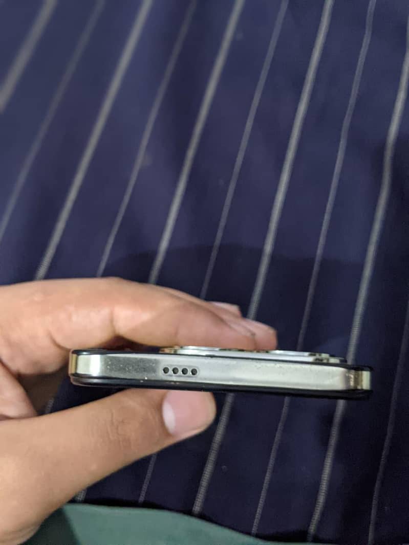 Tecno Spark 20 7