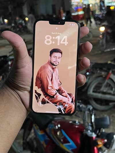 Apple iPhone 13 Pro Max.  exchange possible