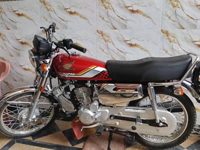 Honda 125-SE new full geniune condition