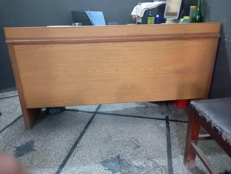 Reception tables or computer Tables 1