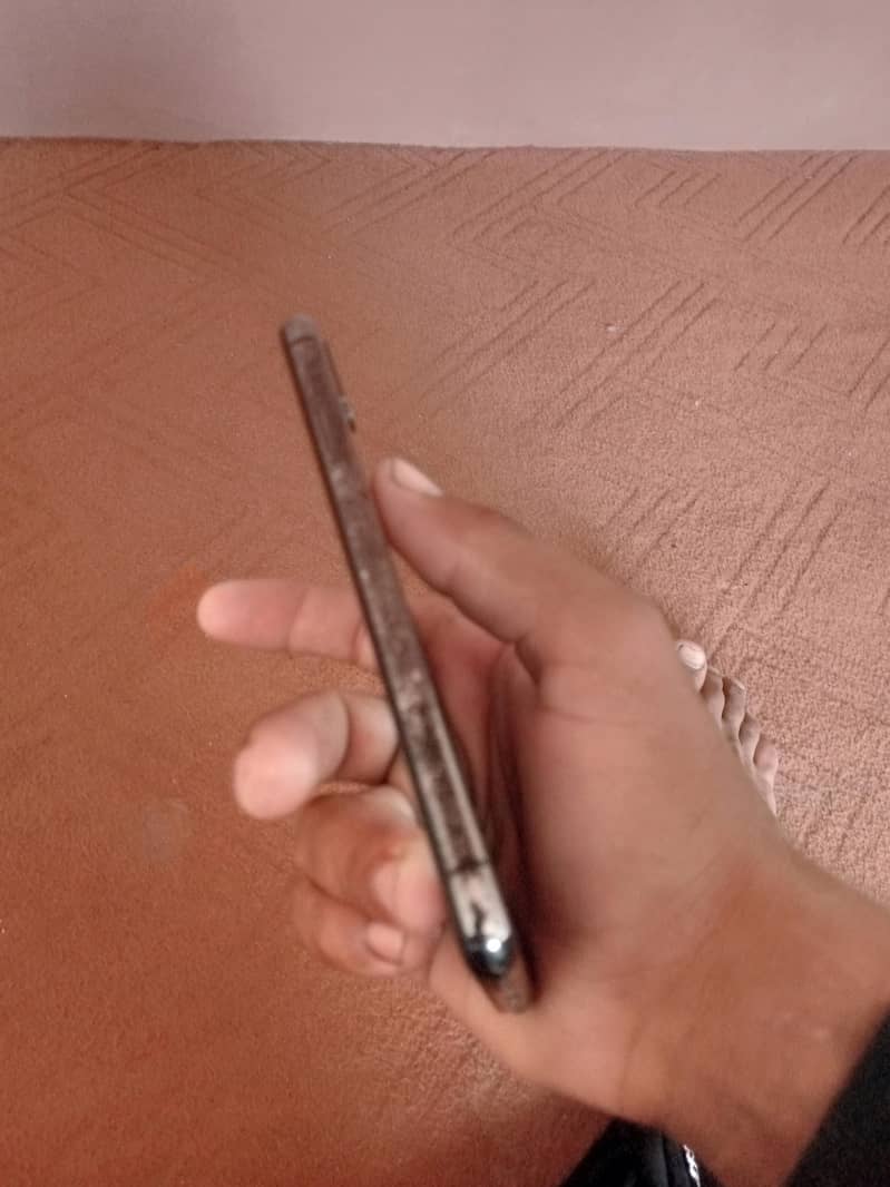 Apple iPhone X 2
