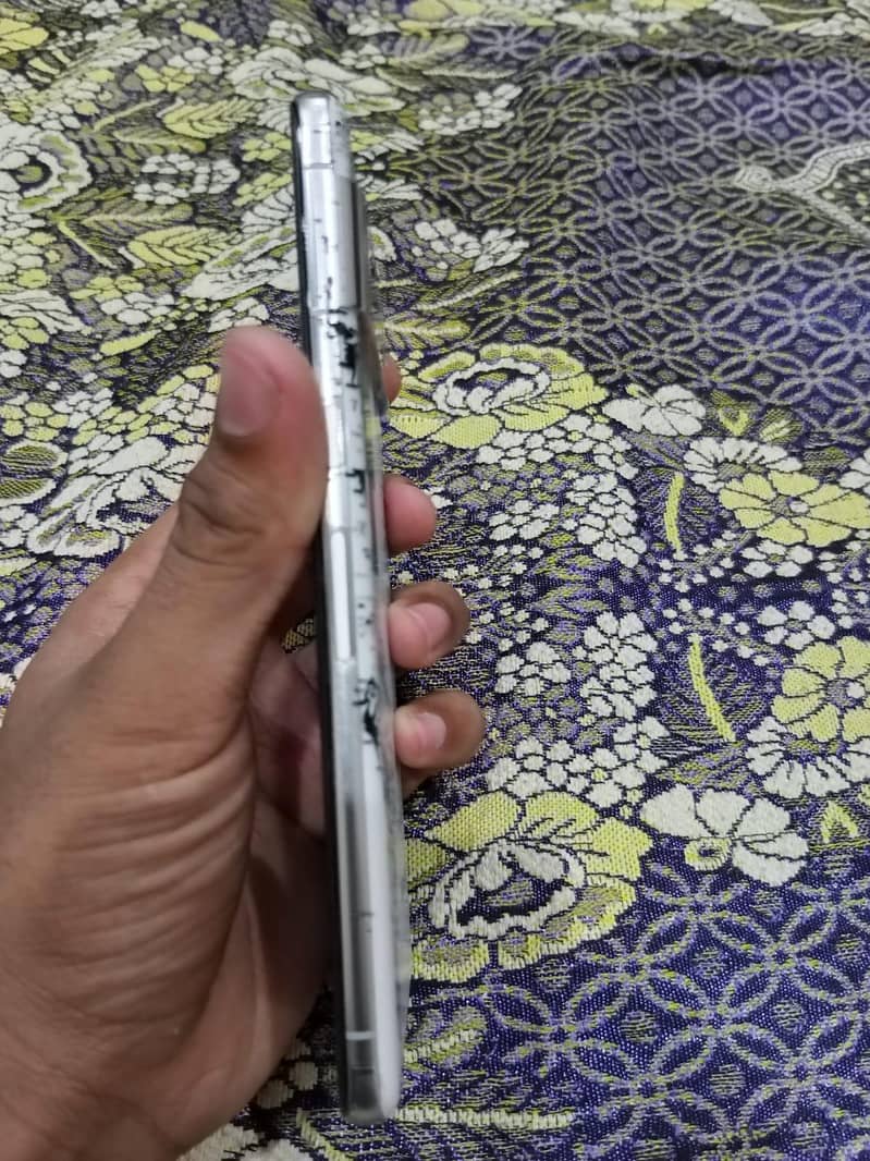 Google Pixel 7 Pro 4