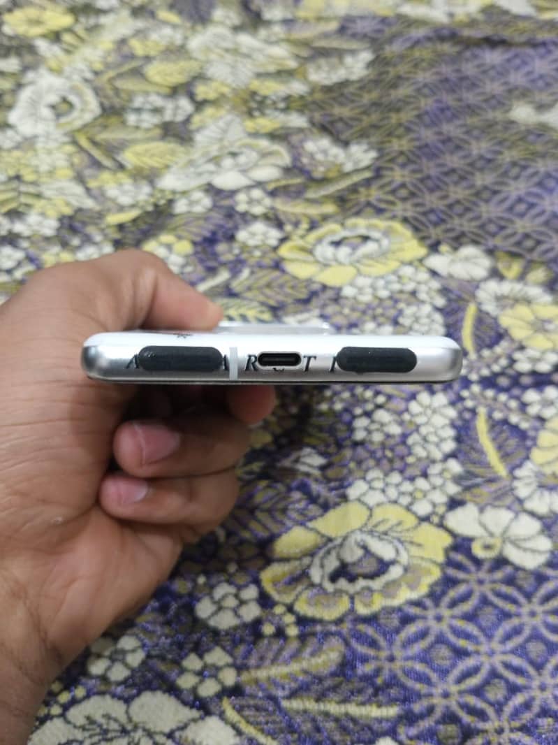 Google Pixel 7 Pro 6