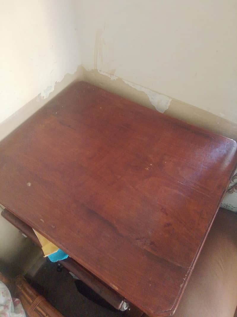 computer table 1