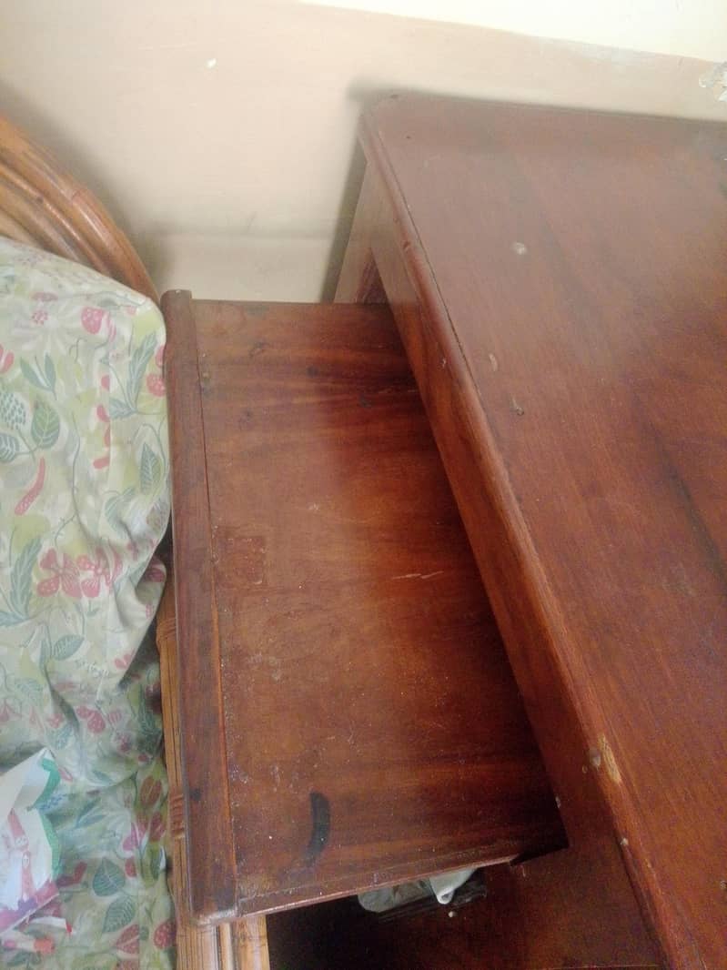 computer table 2