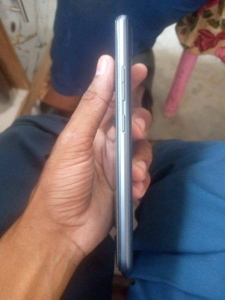 Realme C25 2
