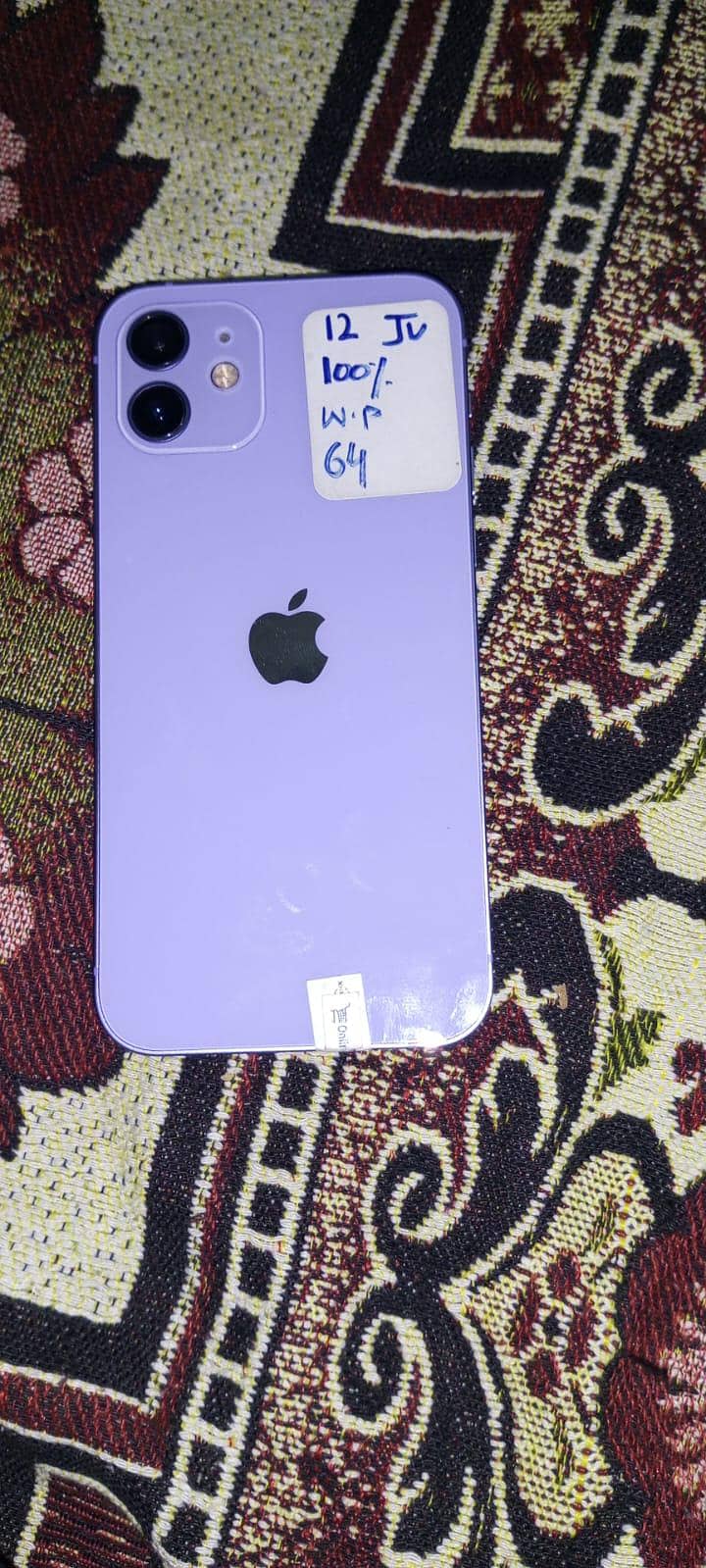 Apple iPhone 12 2