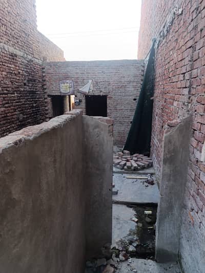 2.5 Marla Plot for Sale Prime Location Near Zeenat Block, Allama Iqbal Town