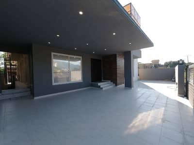 Main Double Road House In E-11 For Sale