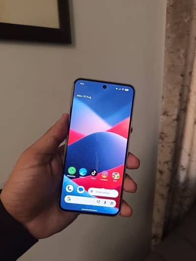 Google Pixel 8 in Excellent Condition