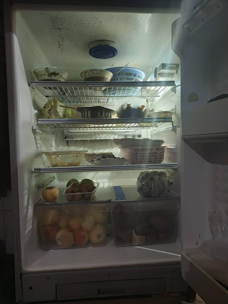 Dawlance fridge 2