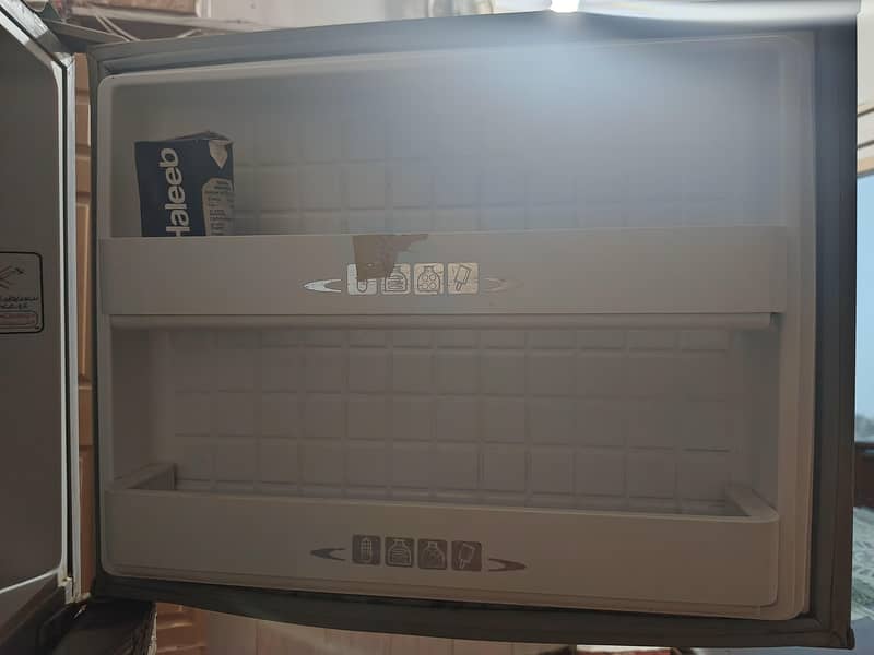 Dawlance fridge 4