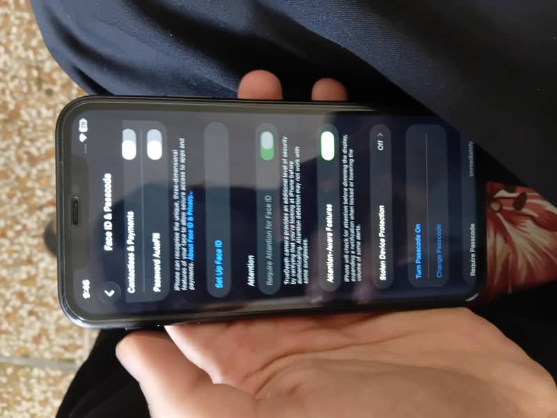 Apple iPhone 11 7