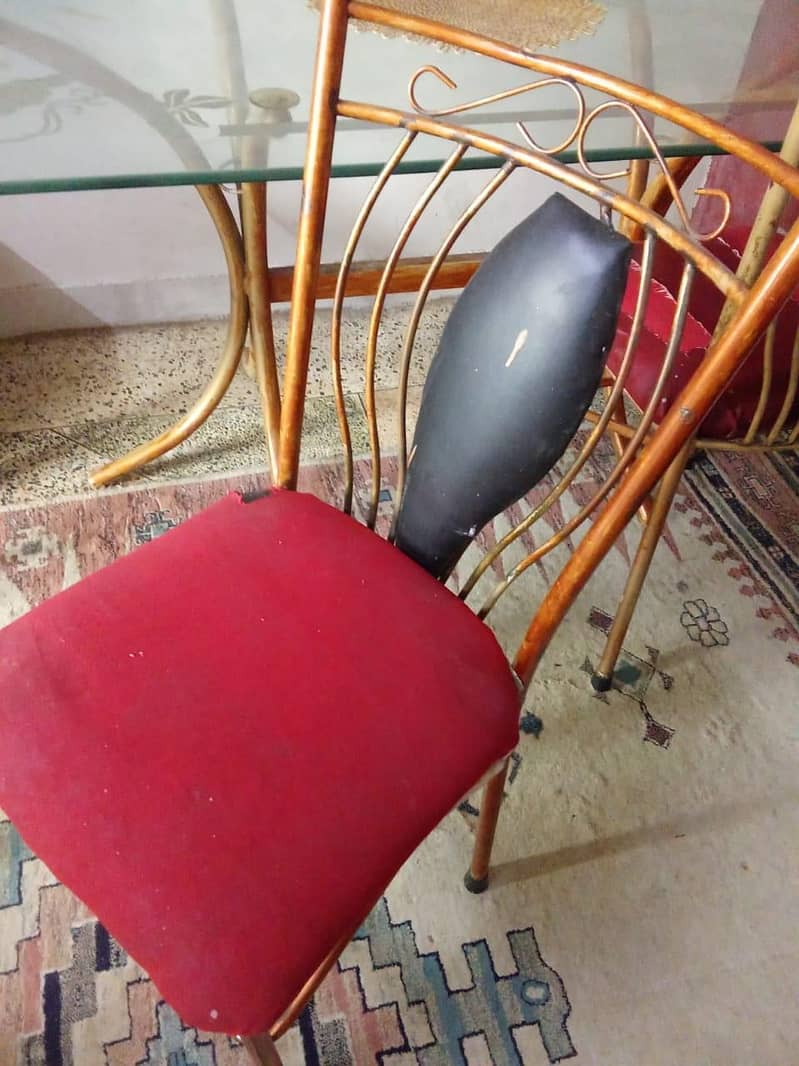 DINING TABLE 1