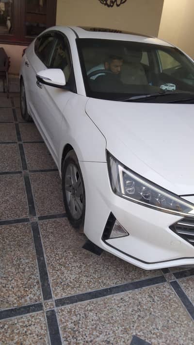 Hyundai Elantra 2021