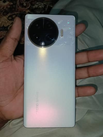 Tecno Spark 20 Pro Plus