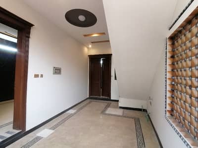 Prime Location 5 Marla House In Range Road Is Best Option