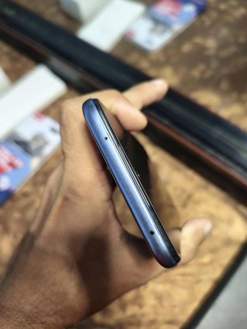 Xiaomi Redmi Note 9 Pro 3