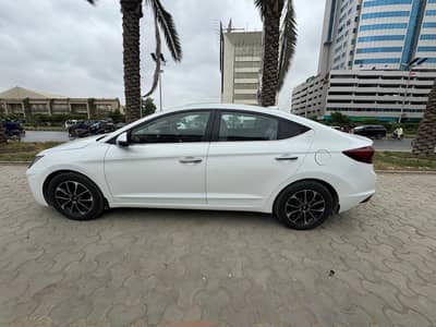 Hyundai Elantra GLS 2.0 BTR civic corolla vitz