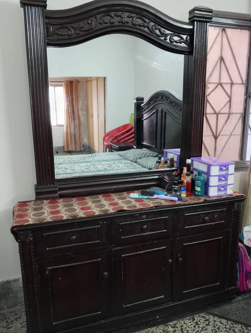 bed with side table and dressing table 0