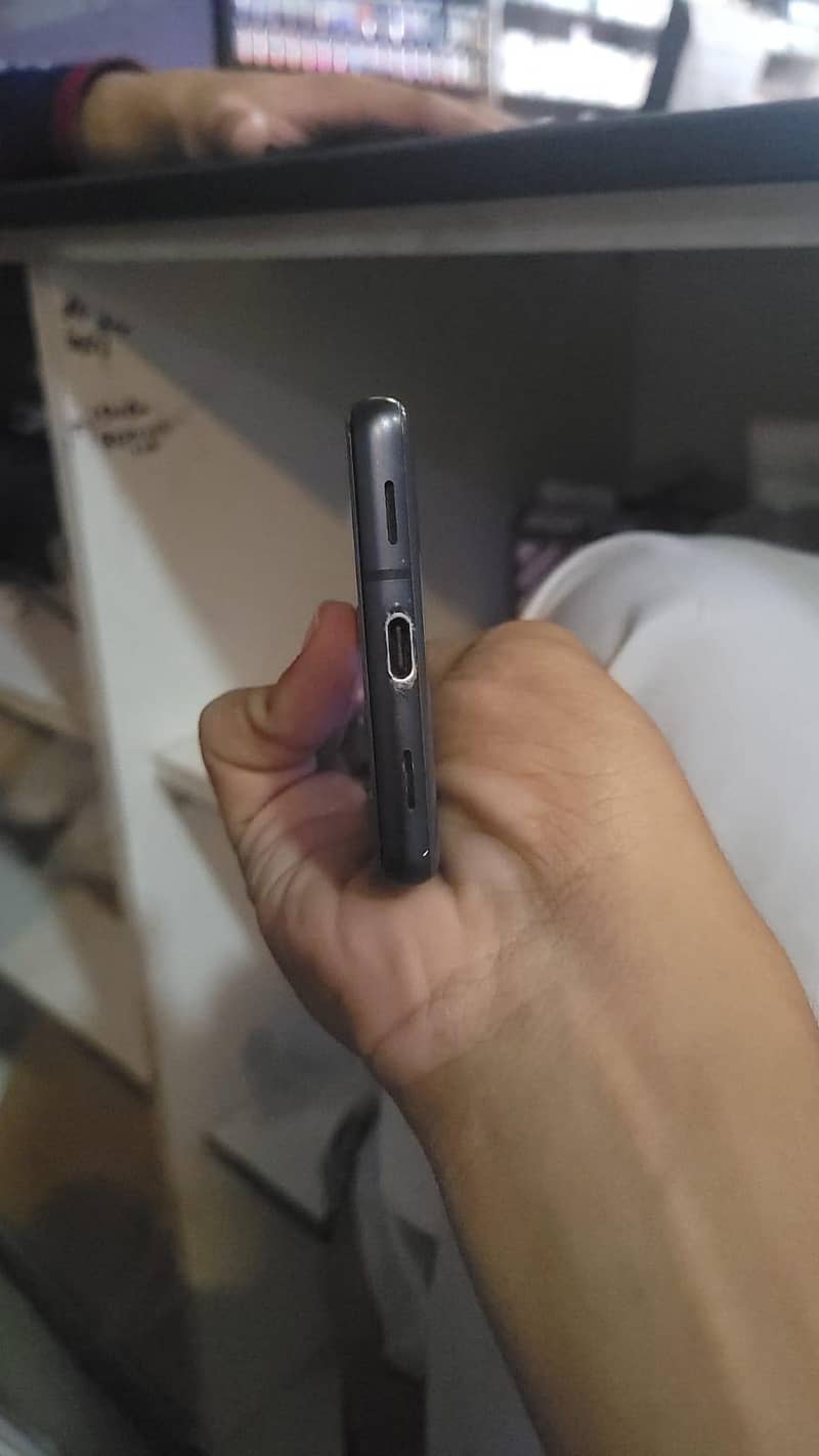 Google Pixel 7a 6