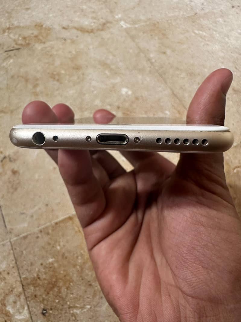 Apple iPhone 6 5