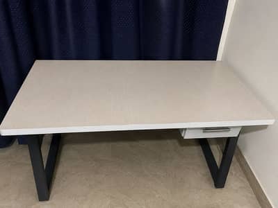Gaming & Study Table