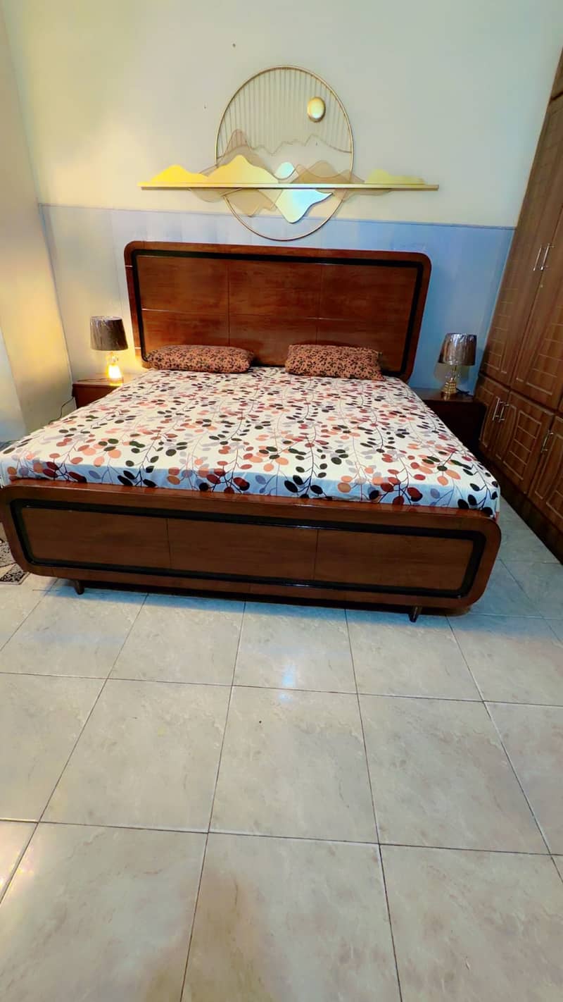 Bed side tables available 11