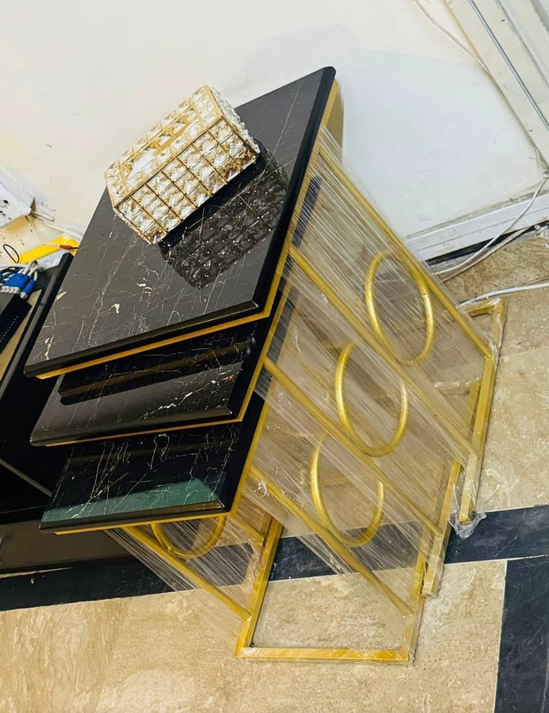 Bed side tables available 13