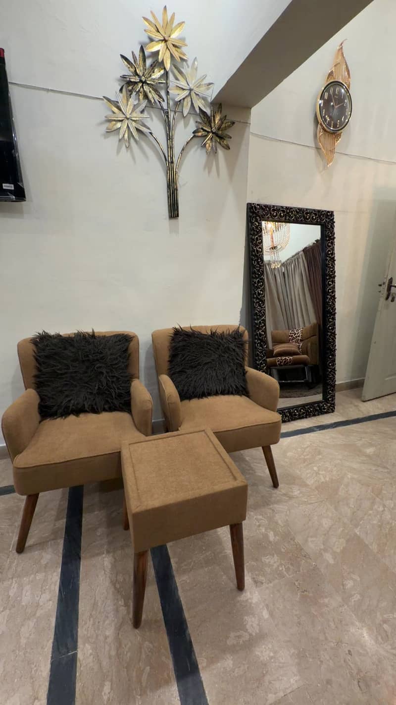Bed side tables available 15