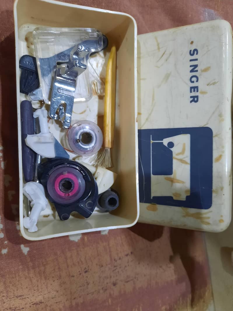 singer deluxe machine 5