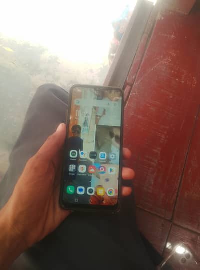 Infinix Hot 10i