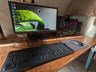Computer Core 2 Duo Complete Set-Lot Mall- Rs. 10000 each set (T 8set)