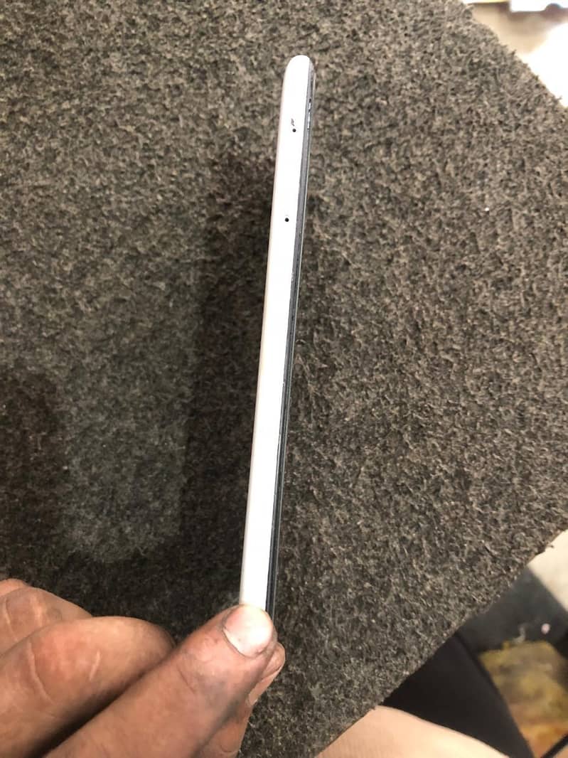 Nokia 1110 4
