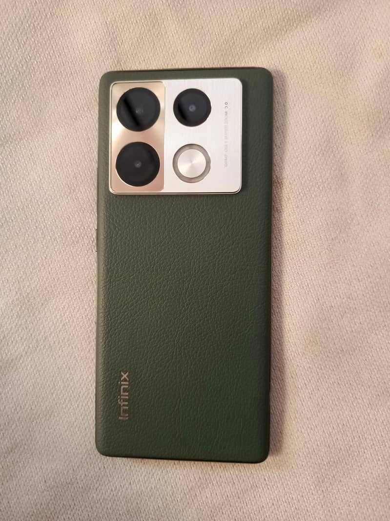 Infinix Note 40 Pro 1