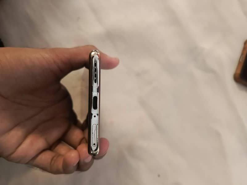 Infinix Note 40 Pro 3