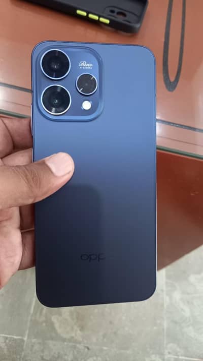 OPPO Reno 15