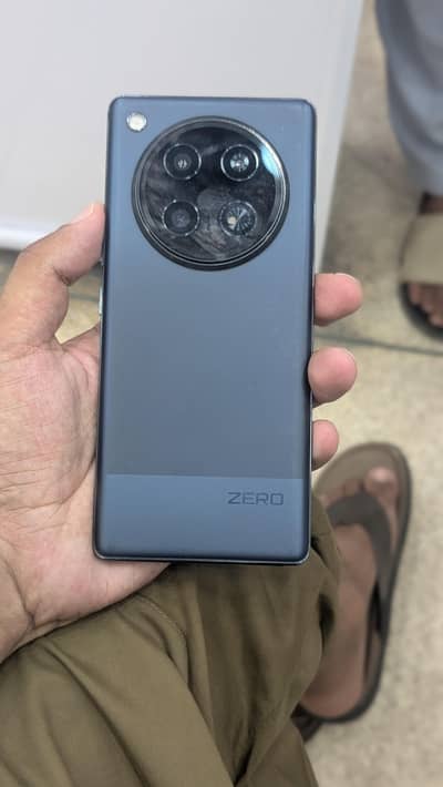 Infinix Zero 40