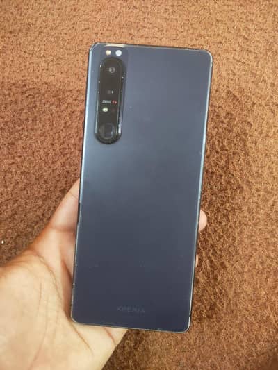 Sony Xperia 1 Mark 3 | 12/256 | Snapdragon 888