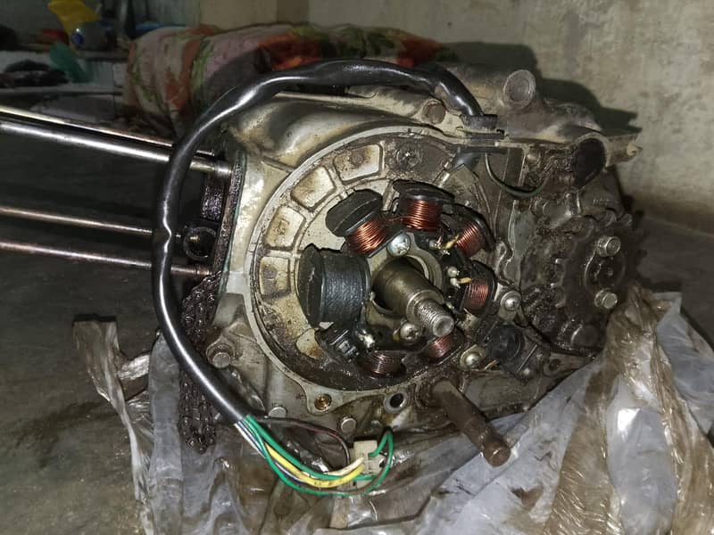 Honda CD 70 engine 1