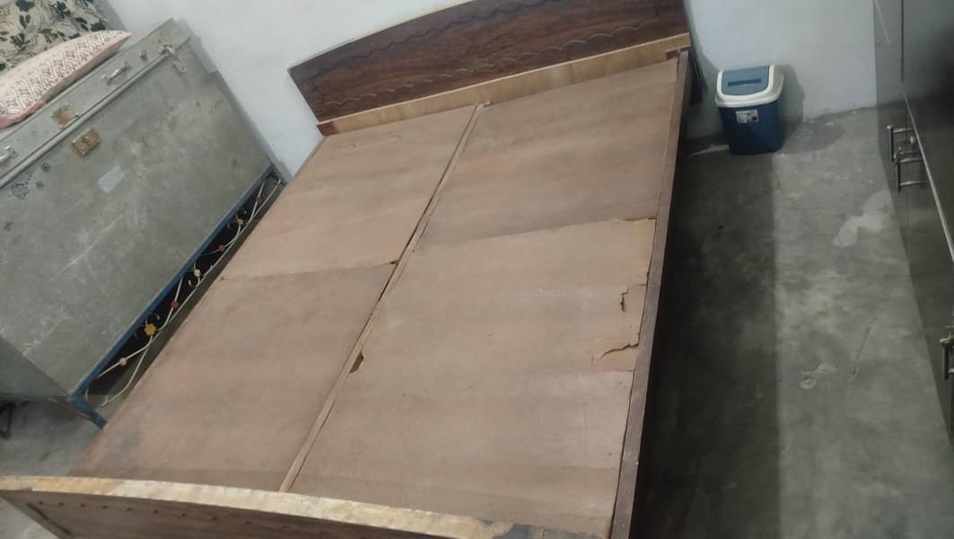 King Bed 8