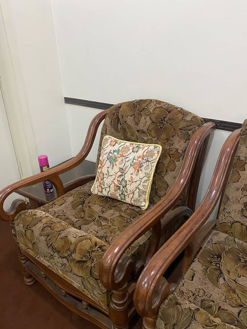 Complete Sofa Set ( 2 sets) 1