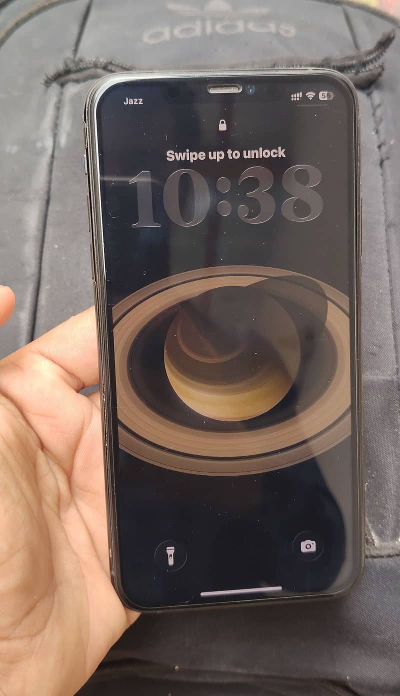 Apple iPhone 11 Pro Max 2