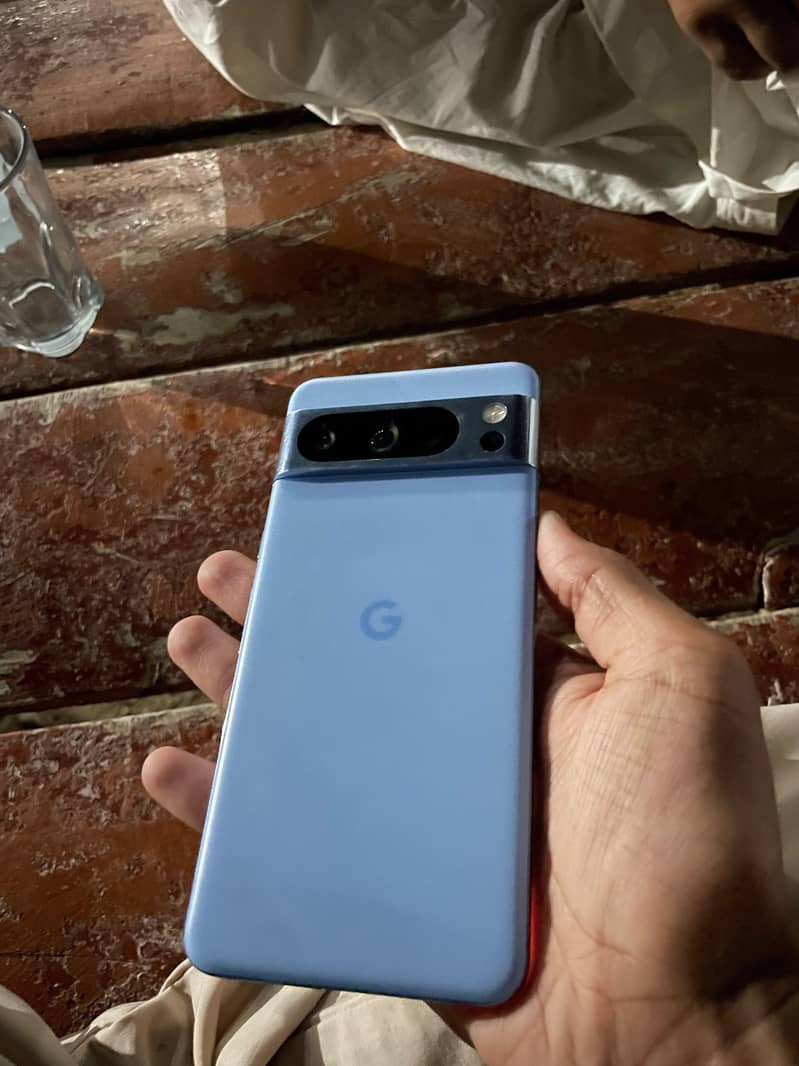 Google Pixel 8 Pro 2